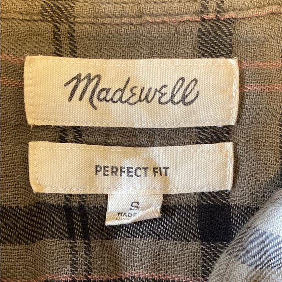 Madewell Perfect Fit Green and Black Plaid Button Down Flannel Shirt Lined | S - Picture 4 of 8